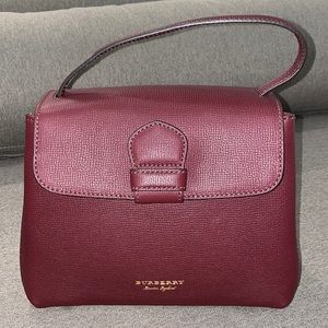 Burberry Derby Leather Camberley Tote-Authentic-EUC